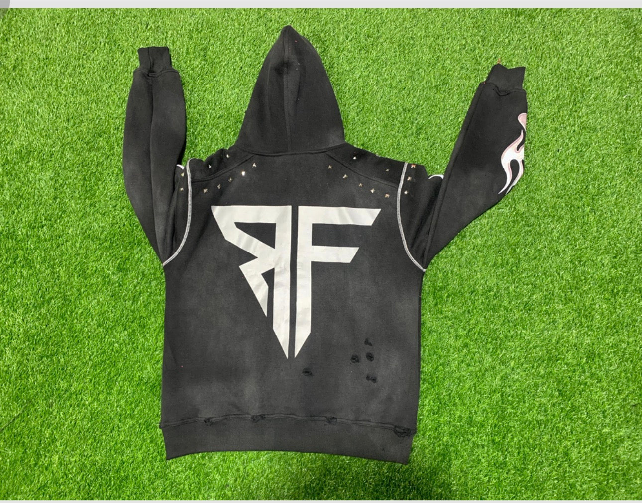 Black zip up RESILIENT FEARS